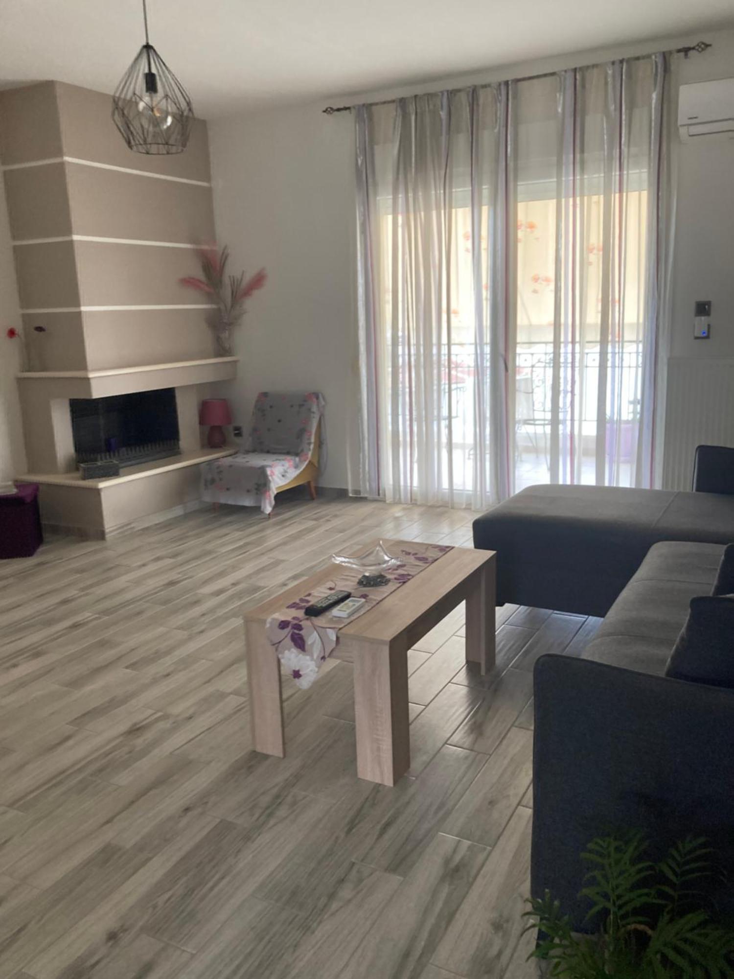 Classic And Chic Volos Exterior photo